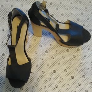Messeca New York Black Leather Platform Shoes